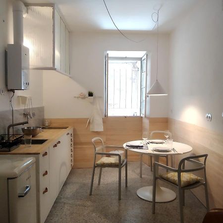 Apt Slow City Hostel Comarca de Comarca de Pontevedra Buitenkant foto