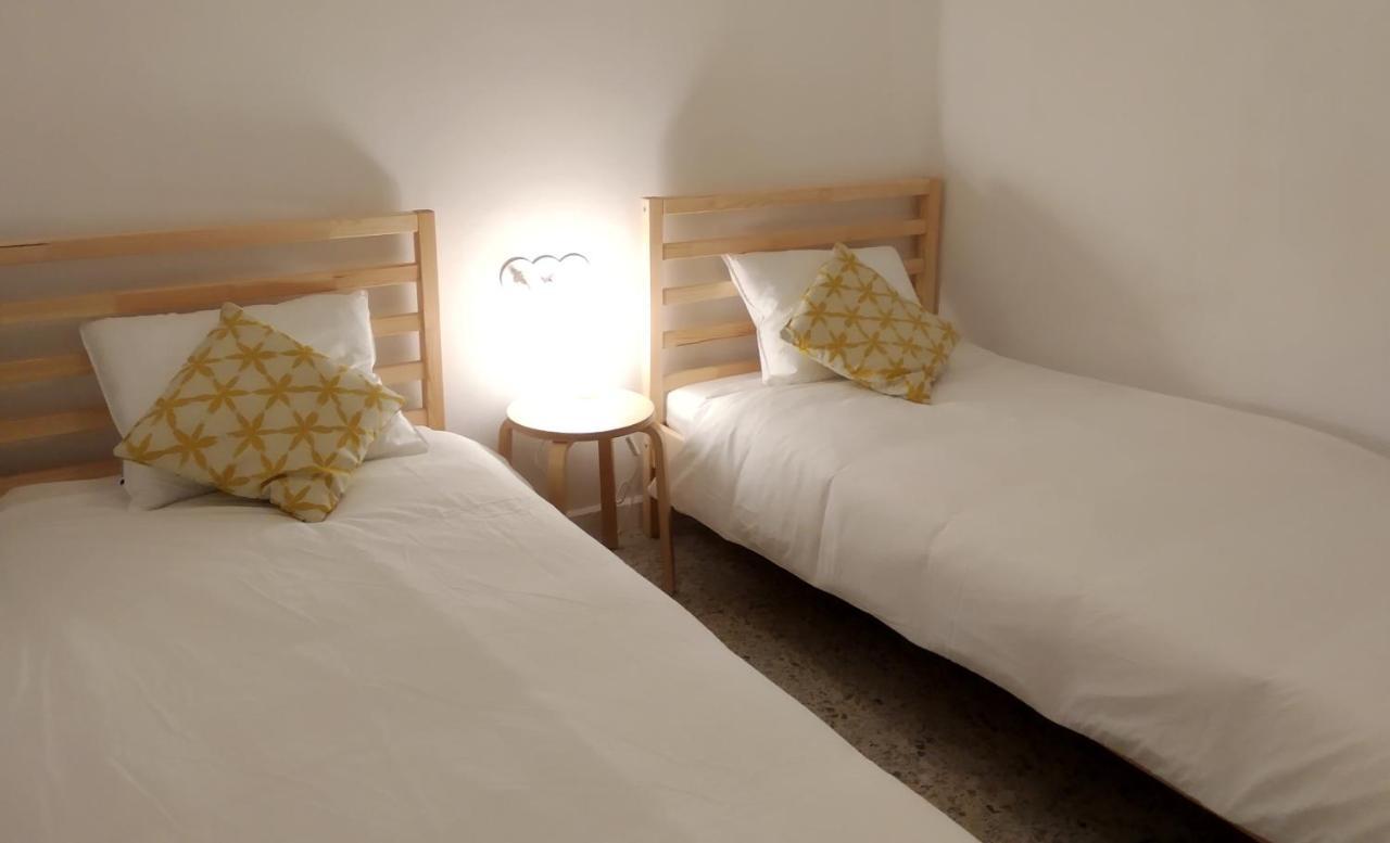 Apt Slow City Hostel Comarca de Comarca de Pontevedra Buitenkant foto